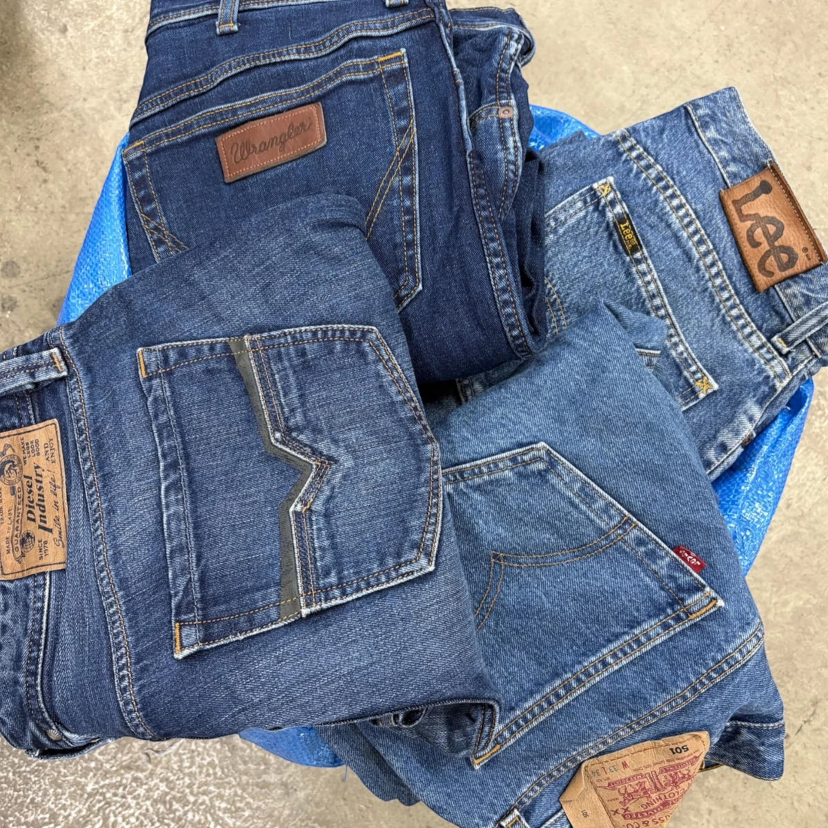 Jeans Firmati al Kg